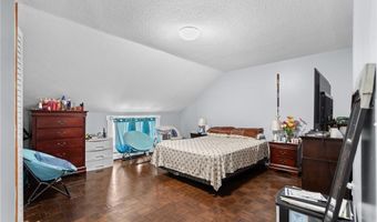 14 Parker St, Central Falls, RI 02863