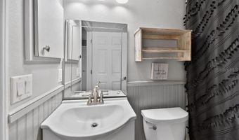 42210 W LAKEVIEW Dr, Altoona, FL 32702