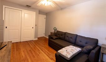5 Colony Dr, Johnston, RI 02919