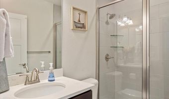 2200 ARROWLEAF Dr, Cheyenne, WY 82007