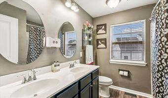 633 BENTGRASS Dr, Aberdeen, MD 21001