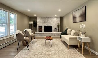 115 Hill Top Dr, Johnston, RI 02919