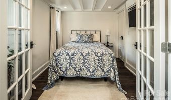 72 Windsor Rd, Asheville, NC 28804