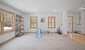 73 Jillian Way, Glenburn, ME 04401