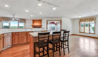 106 S 2nd St, Alma, WI 54610