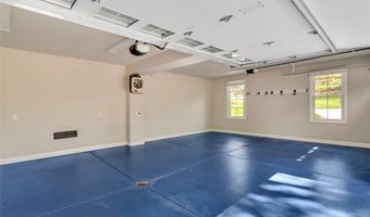 133 Woodford Dr, Adams Twp., PA 16033