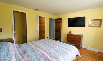 132 Milton Rd, Bristol, CT 06010