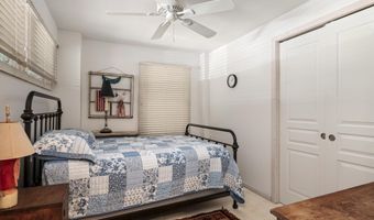 18 W 7TH St, Barnegat Light, NJ 08006