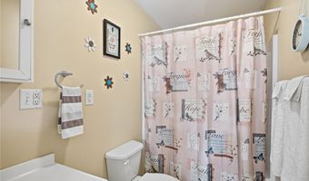 108 Hodge St, Abbeville, SC 29620