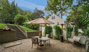 3 Harris Ave, Johnston, RI 02919