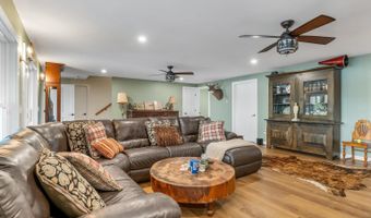 78 Cates Ln, Brookfield, NH 03872