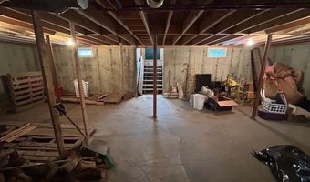 21 Dream Ln, Belfast, ME 04915