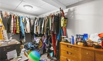 320 7th Ave E, Alexandria, MN 56308