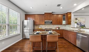 3904 Asbury Ln, Addison, TX 75001