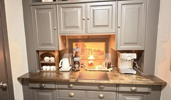 4252 Lauder Rd, Bargersville, IN 46106