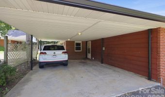 376 School Rd E, Asheville, NC 28803