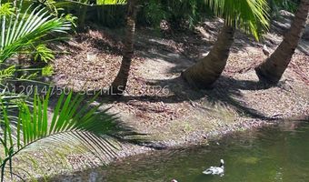 20365 W Country Club Dr TH24, Aventura, FL 33180