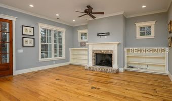 8 Crossbow Rd, Bluffton, SC 29910