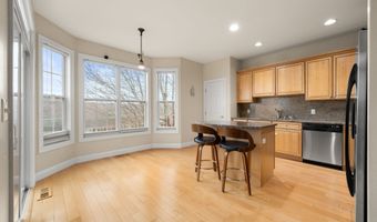 19 Mill Rd 19, Danbury, CT 06810