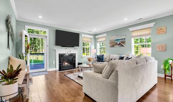161 Edenton Dr, Barnegat, NJ 08005