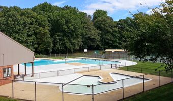 8702 PAPPAS Way, Annandale, VA 22003