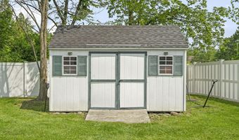 11 Thatcher Dr, Altamont, NY 12009