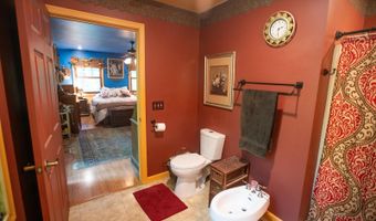 1379 Sandusky Rd, Albany, OH 45710