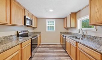 3156 Reservation Rd, Aberdeen, NC 28315