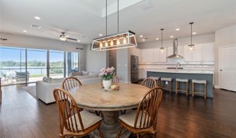 7223 HOURGLASS Dr, Apollo Beach, FL 33572