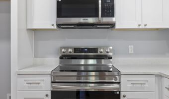 104 Sunline Pl, Spartanburg, SC 29307