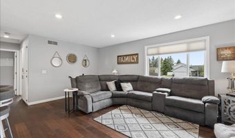 14390 Exley Ln, Apple Valley, MN 55124