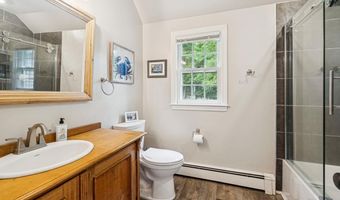 1 Brimstone Hill Rd, Amherst, NH 03031