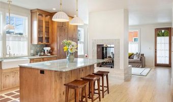 49 Third St, Newport, RI 02840