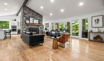 4720 Nirvana Dr, Adrian, MI 49221