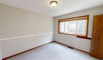 781 W 57th St, Casper, WY 82601