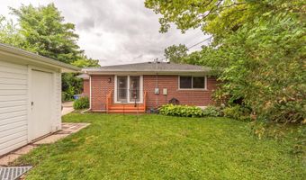 641 Louise Dr, Ann Arbor, MI 48103