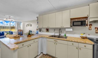 111 KAHULUI BEACH Rd B214, Kahului, HI 96732