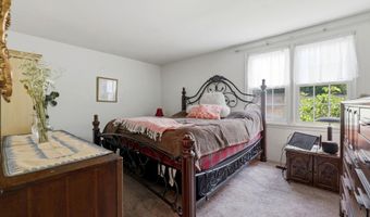 5141 BRADFIELD Dr, Annandale, VA 22003