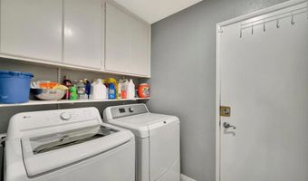 1359 Corte Alveo, Oceanside, CA 92057