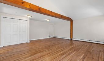 400 Schooner Ave, Jamestown, RI 02835