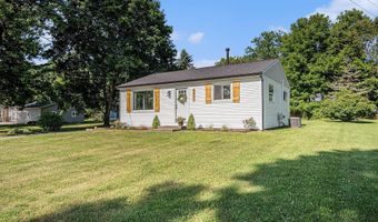 6821 Chapin Ave SE, Alto, MI 49302