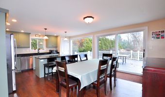 114 El Toro Dr, Bristol, CT 06010