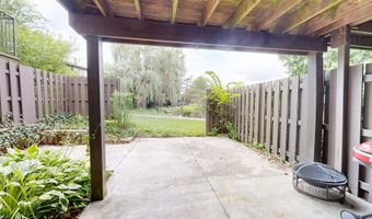 2609 Meade Ct, Ann Arbor, MI 48105