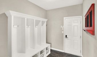 3762 Woodruff Pl, Bargersville, IN 46106
