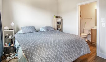 157 LOCKE St, Baltimore, MD 21230