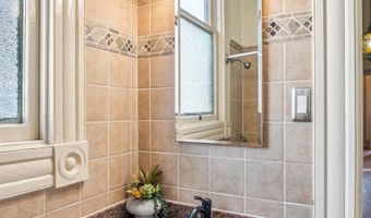 1801 Buena Vista Ave, Alameda, CA 94501