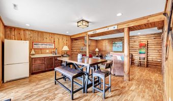 N1575 SILVER CANOE Road, Keshena, WI 54135