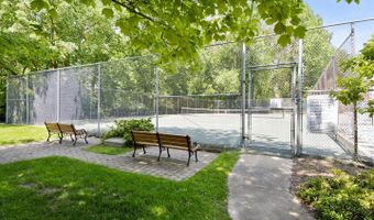10631 MONTROSE Ave #M-202, Bethesda, MD 20814