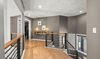 9820 Snow Pointe Dr SE, Alto, MI 49302