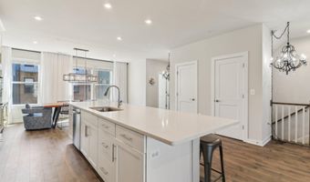 44501 WOLFHOUND Sq, Ashburn, VA 20147